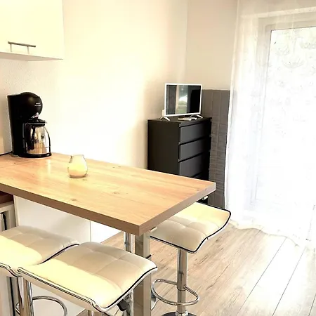 Apartamento Climatisé à 200m De La Plage, 4 Couchages - Fr-1-251-913 Bormes-les-Mimosas